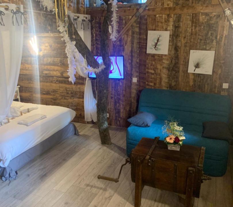 Photo of Others in Chevigny