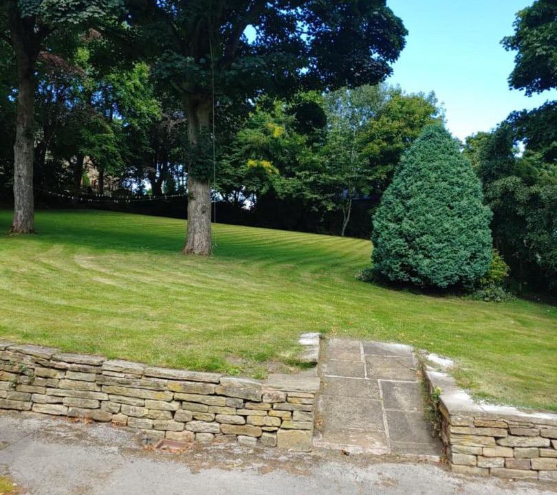 Photo of Others in Hepworth