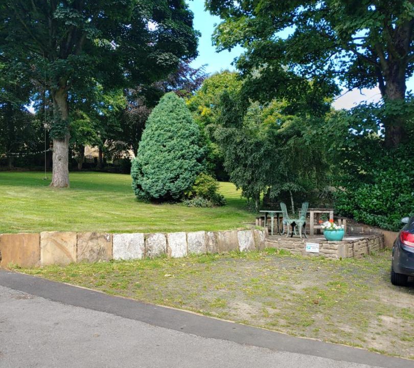 Photo of Others in Hepworth