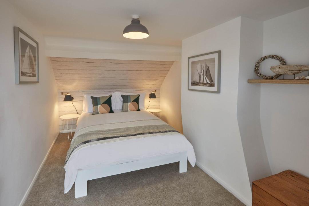 Photo of Bedroom in West Cliff