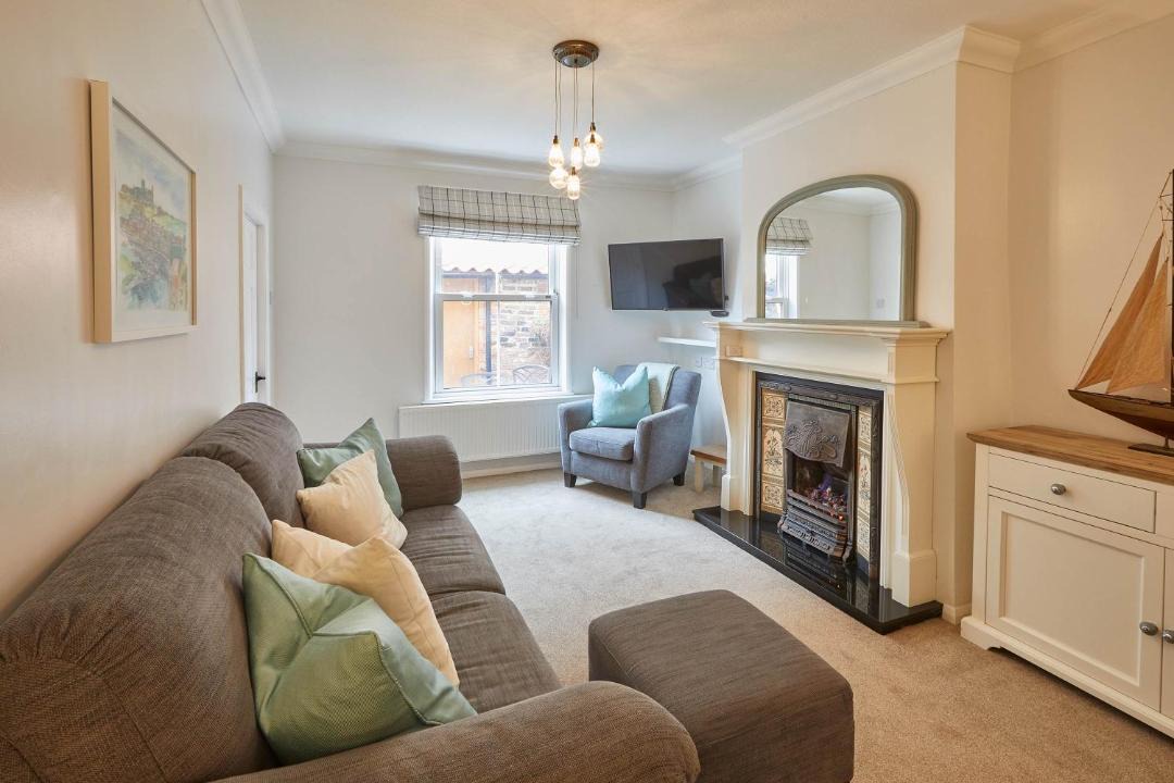 Photo of Livingroom in West Cliff