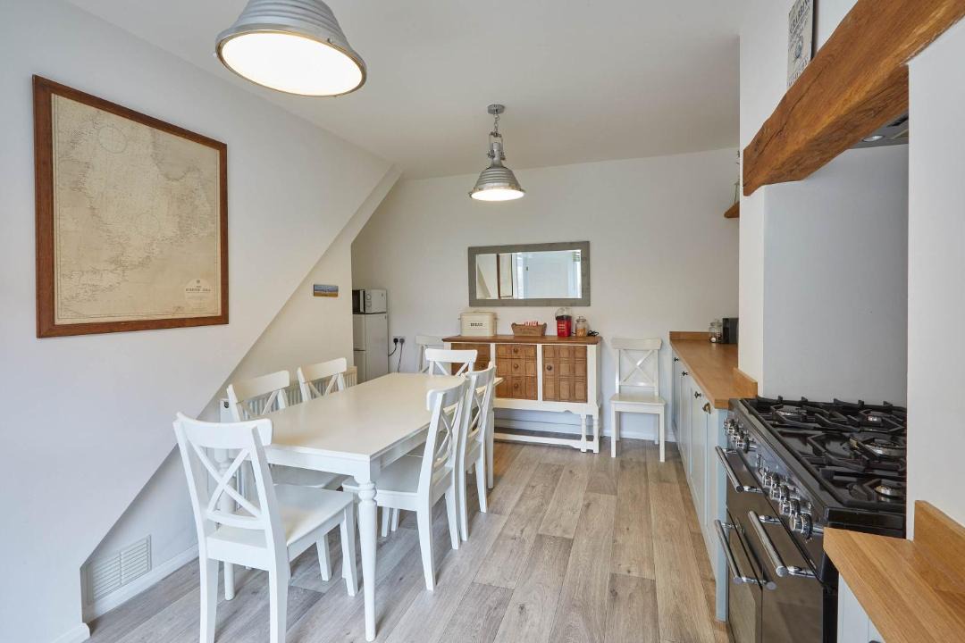 Photo of Livingroom in West Cliff