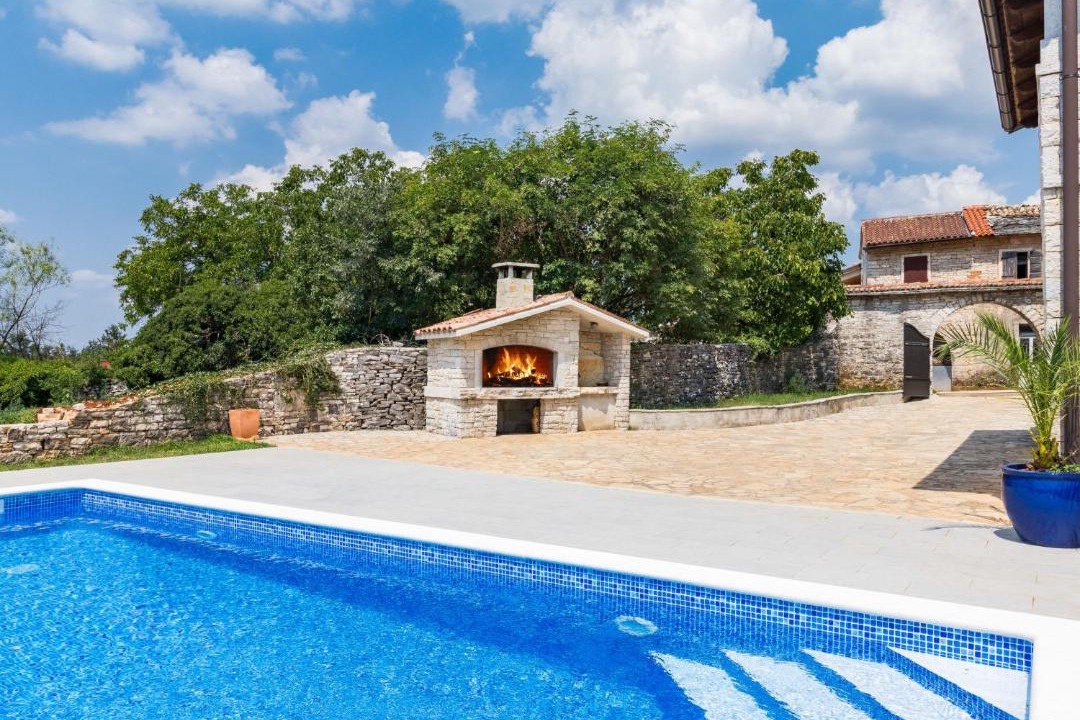 Photo of Outdoor in Munci