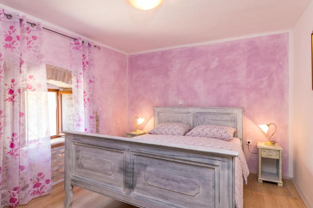 Photo of Bedroom in Munci