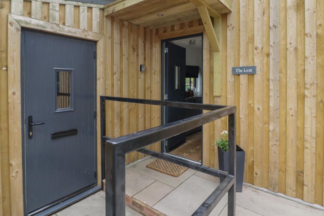 Photo of Others in Weston under Penyard