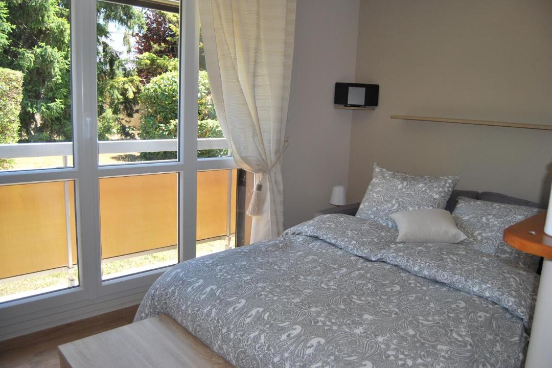 Photo of Bedroom in Sainte-Savine