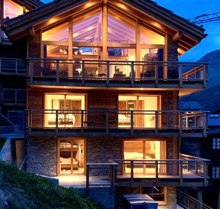 Photo of Buildings in Saas-Fee