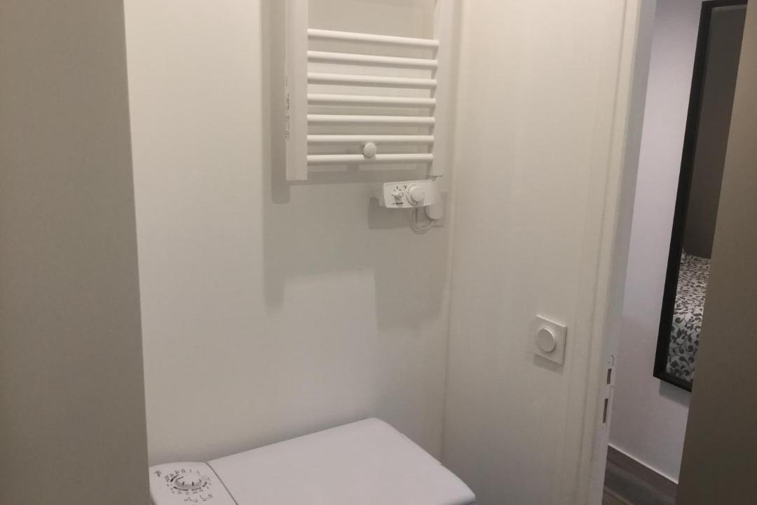 Photo of Bathroom in Vanves