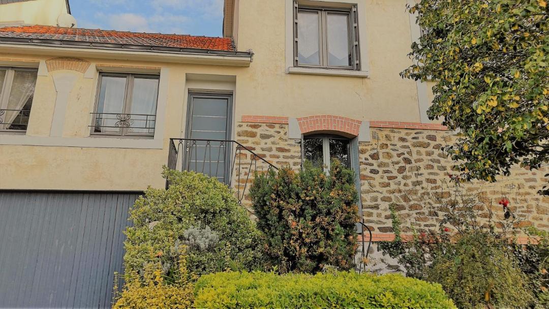 Photo of Buildings in Orvault