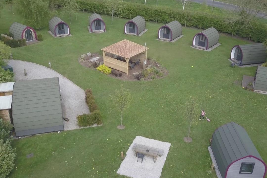 Photo of Others in Low Catton