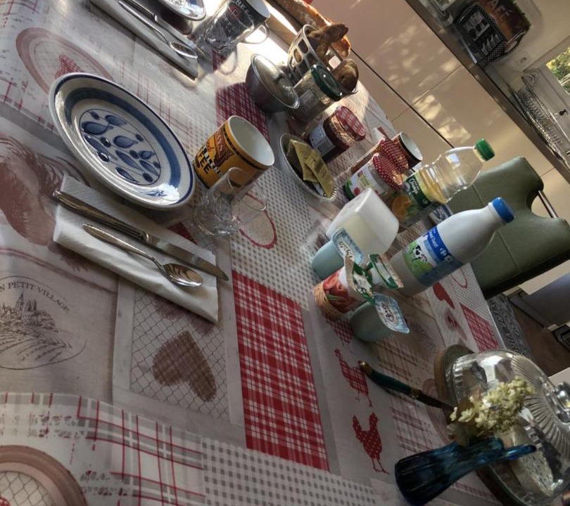 Photo of Kitchen in Saane-Saint-Just