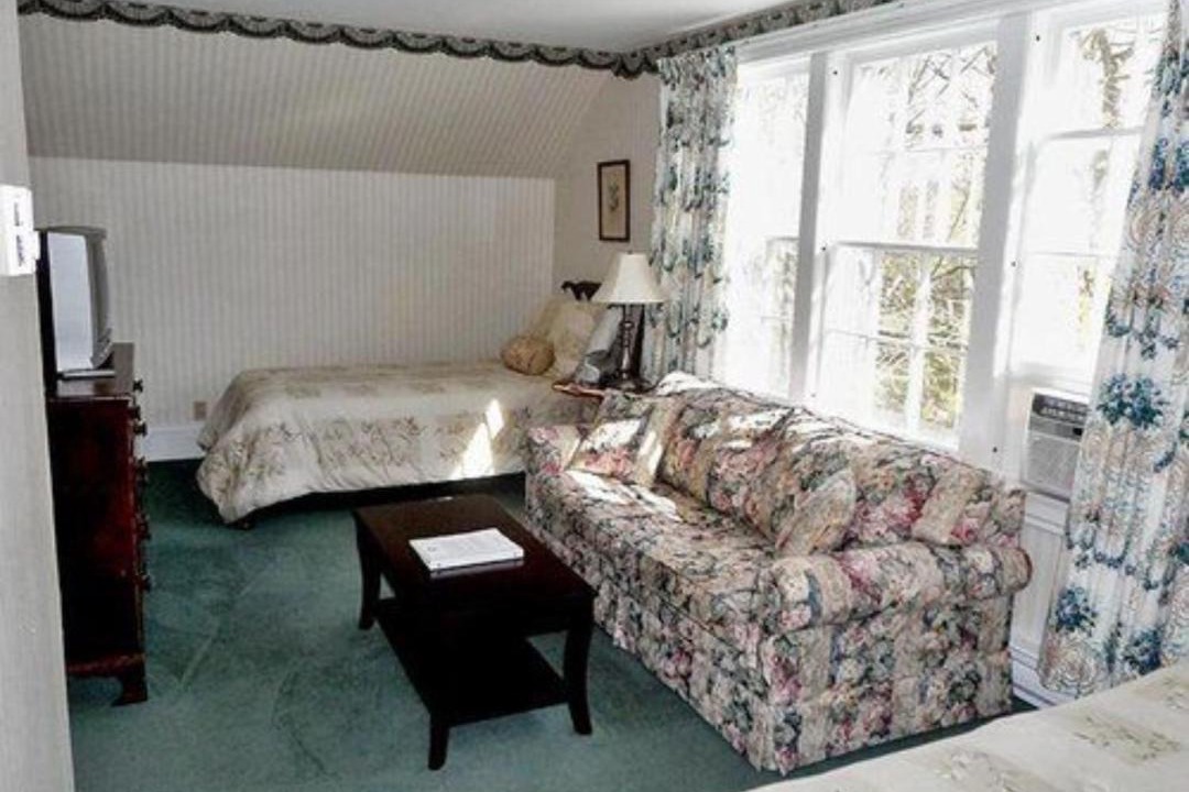 Photo of Livingroom in Annapolis Royal