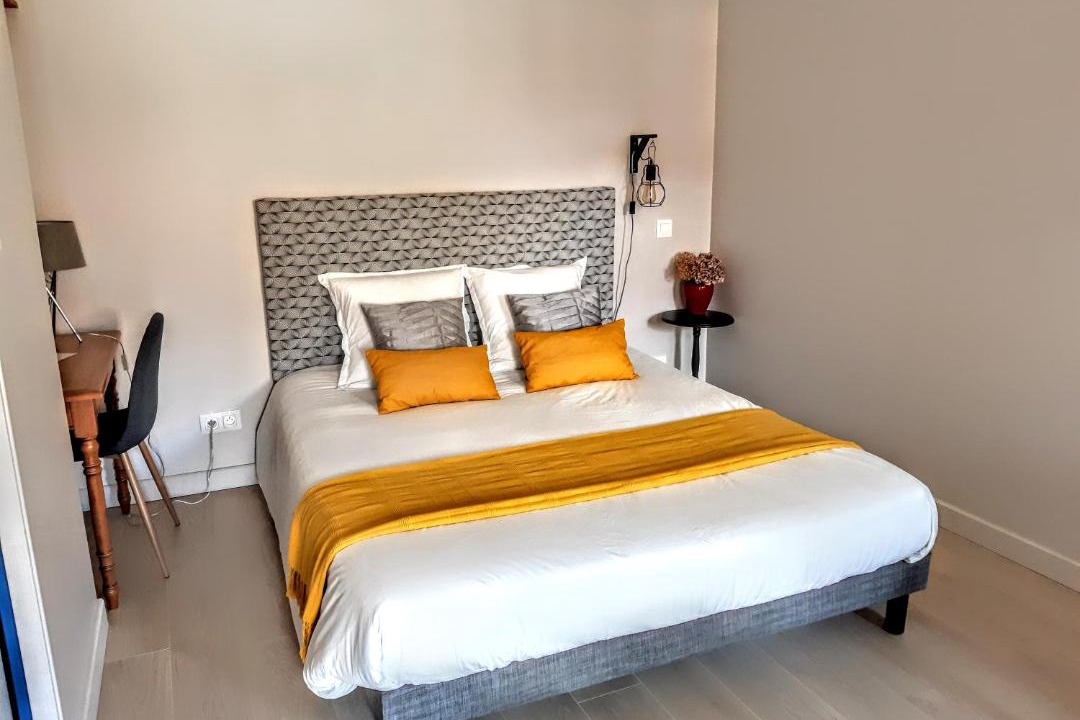 Photo of Bedroom in Chaux