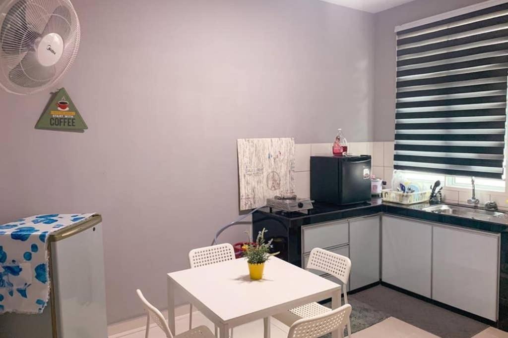 Photo of Others in Rembia