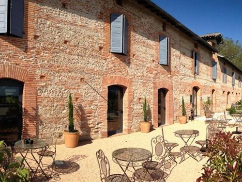 Photo of Others in Calmont