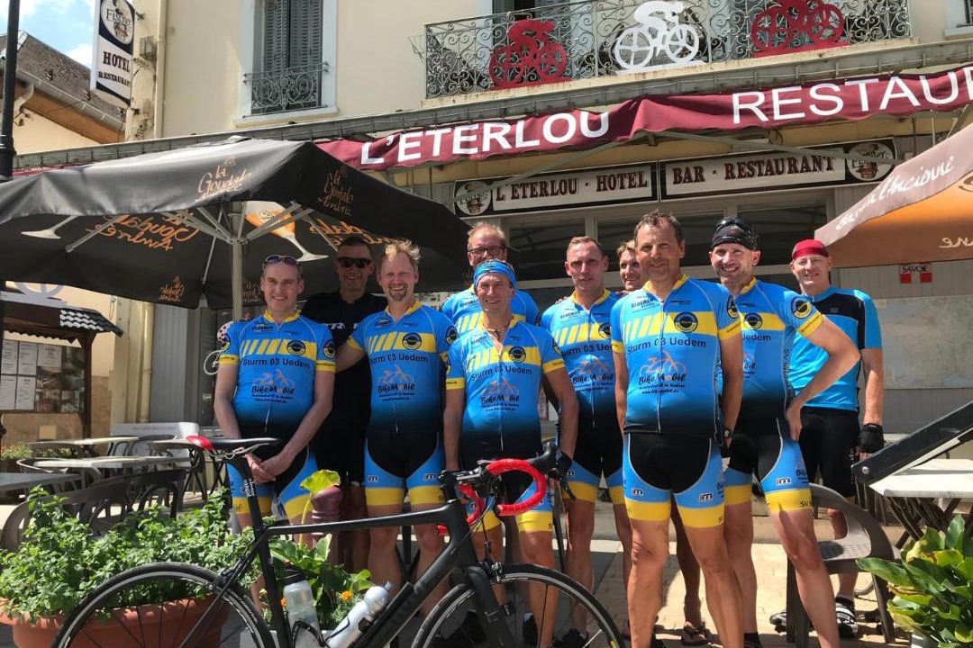 Photo of Human In Picture in La Chambre