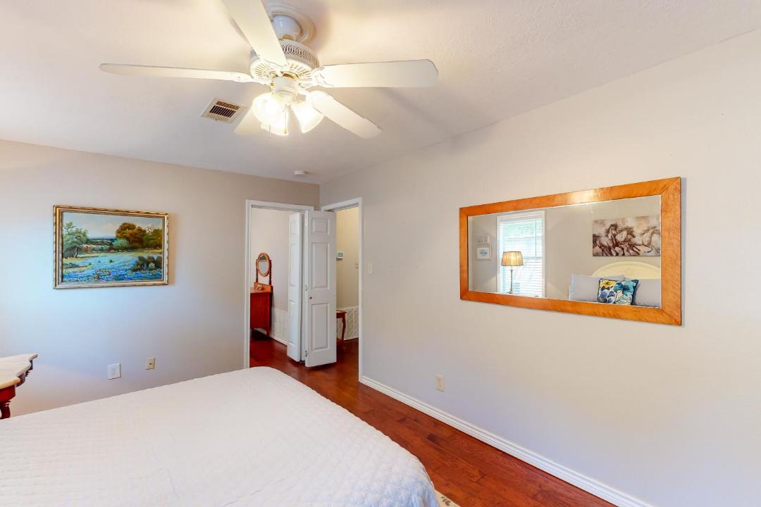 Photo of Bedroom in Kingsland