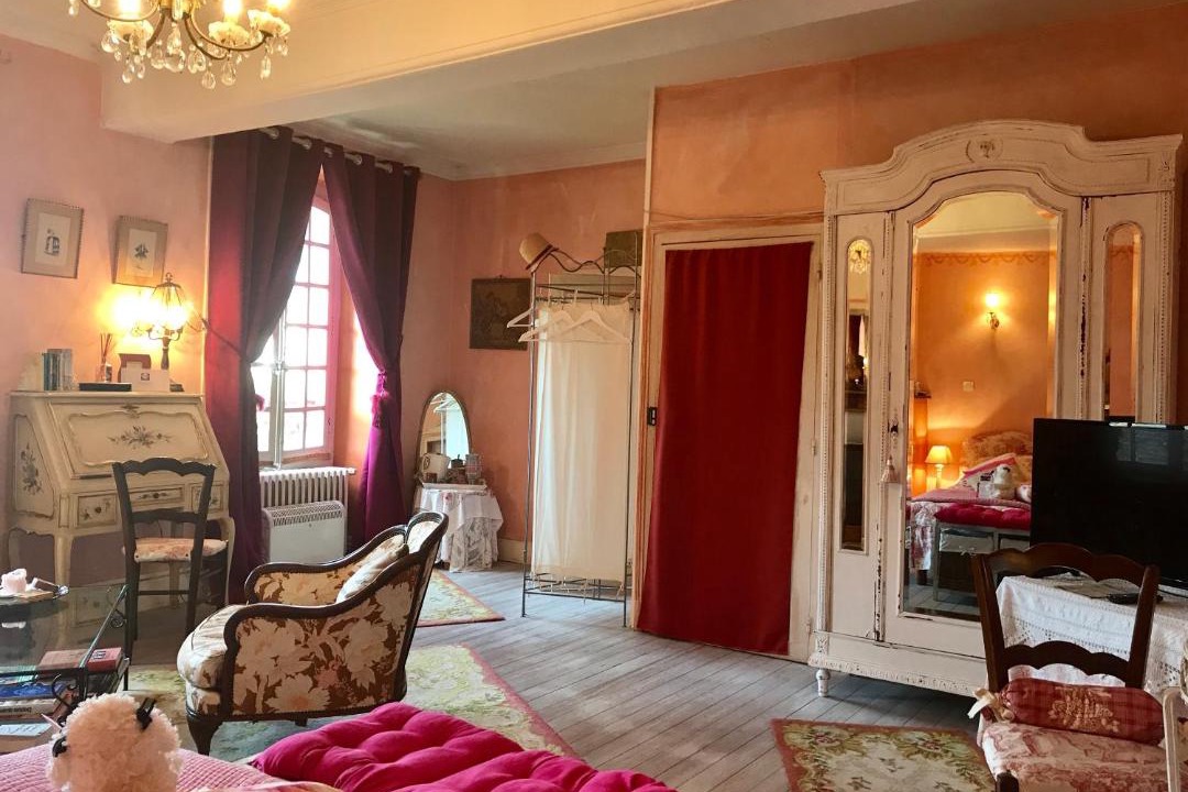 Photo of Others in Saint-Sauveur-en-Puisaye