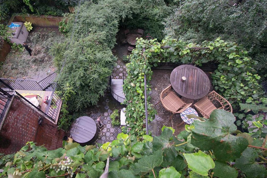 Photo of Others in Brooklyn Heights