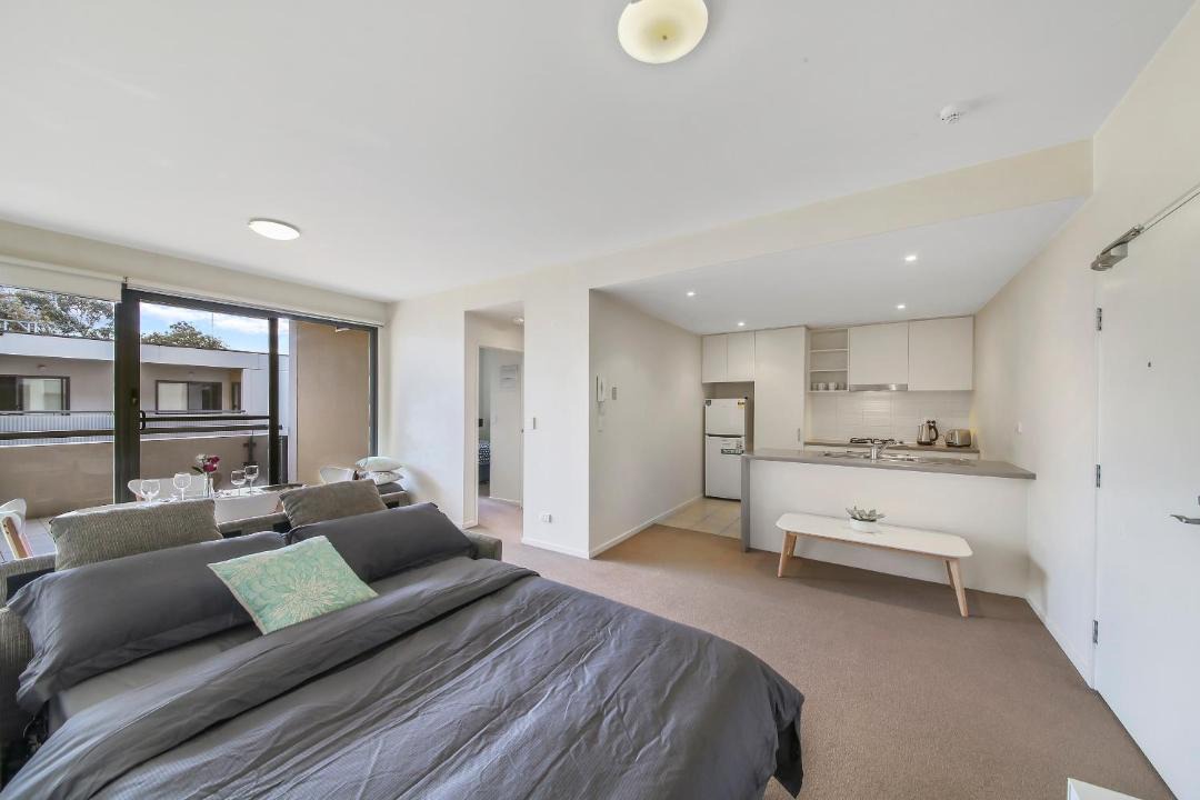 Photo of Others in Kensington