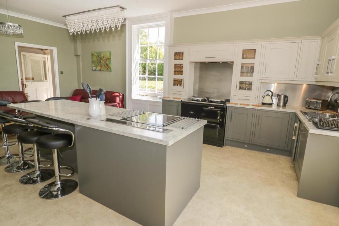 Photo of Others in Hawbridge