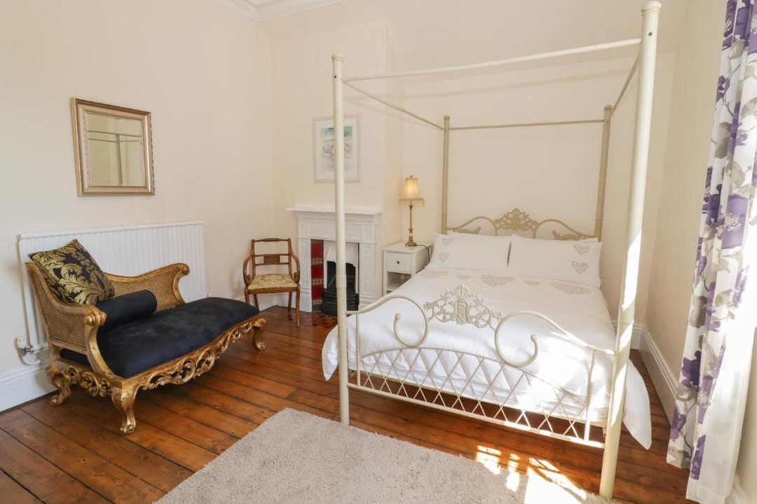 Photo of Bedroom in Hawbridge