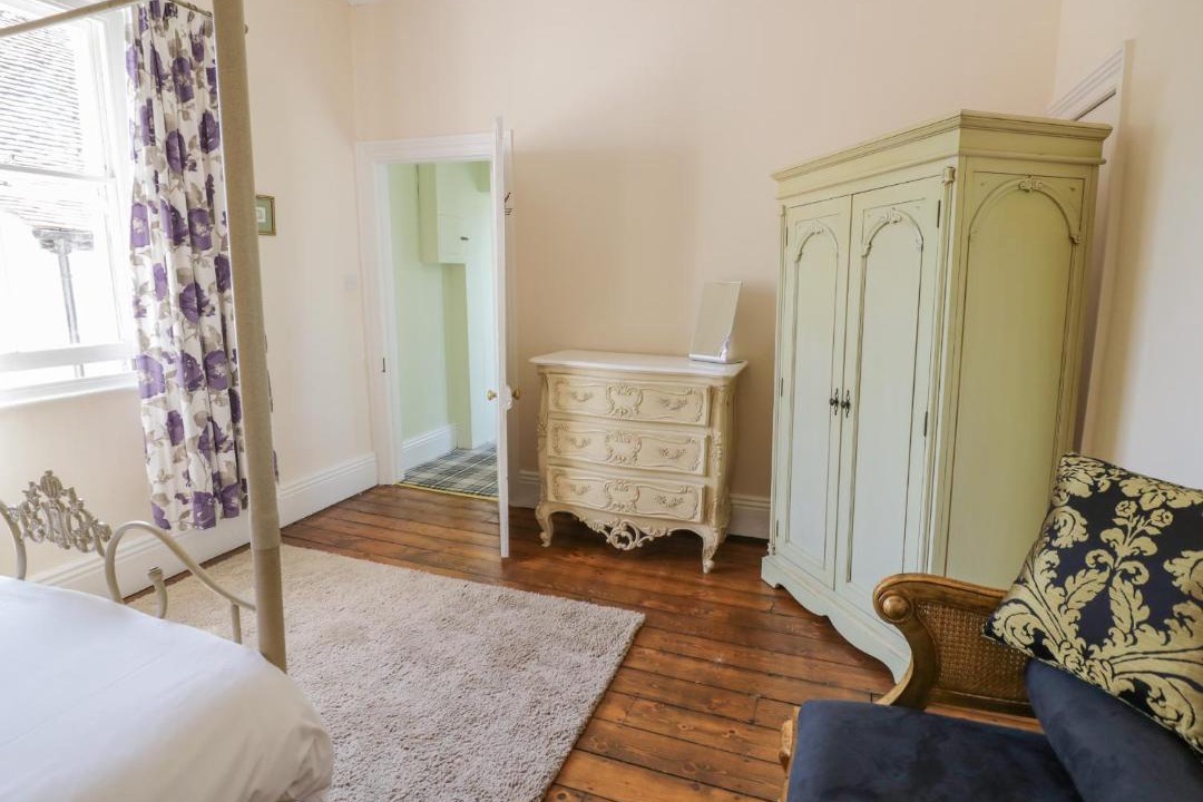 Photo of Others in Hawbridge