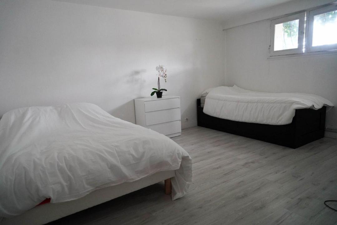 Photo of Bedroom in Puteaux