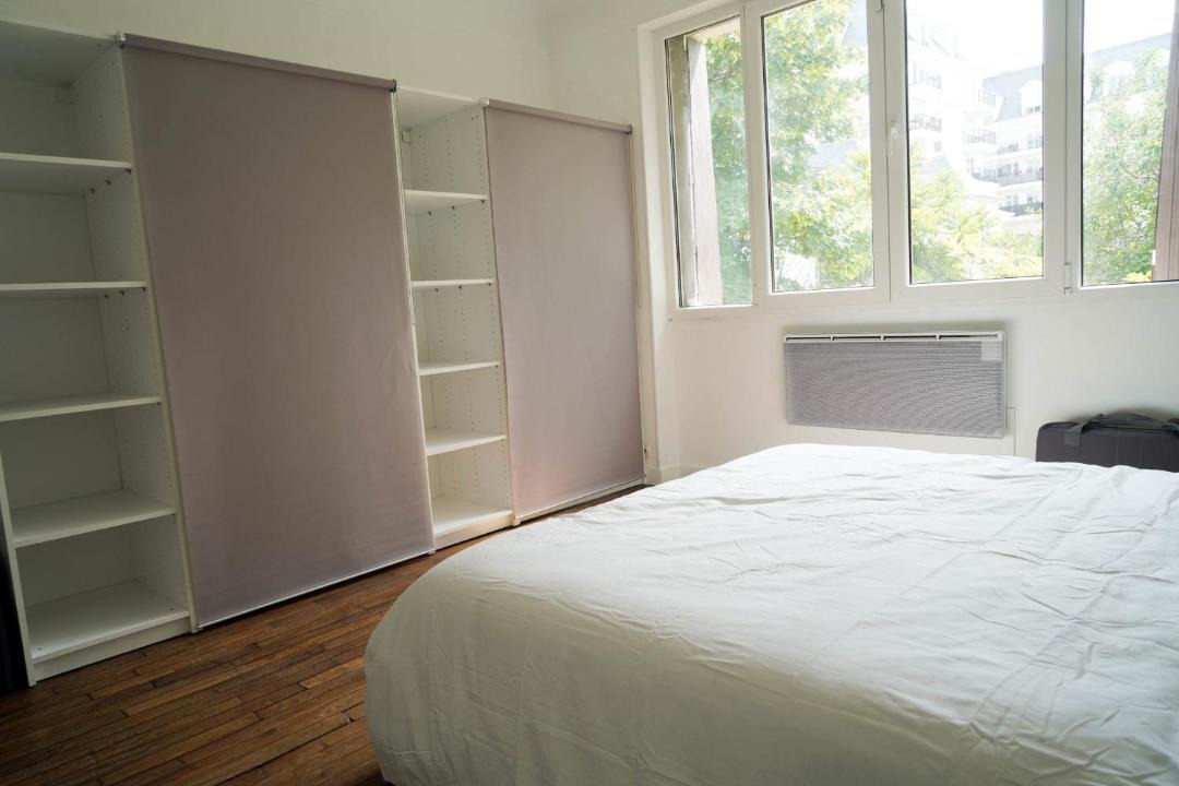 Photo of Bedroom in Puteaux