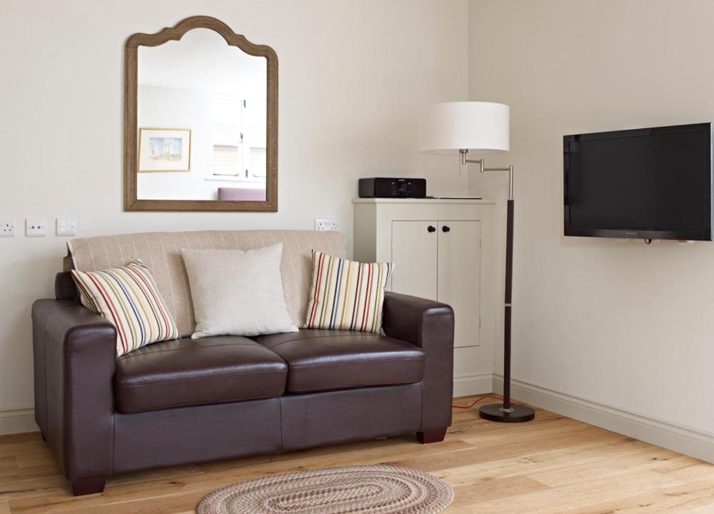 Photo of Livingroom in Thatcham