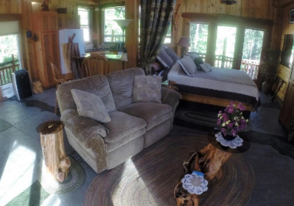 Photo of Others in Saginaw