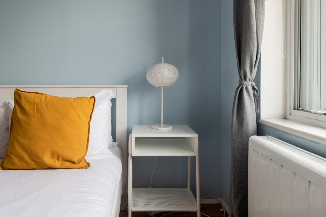 Photo of Others in Elephant and Castle