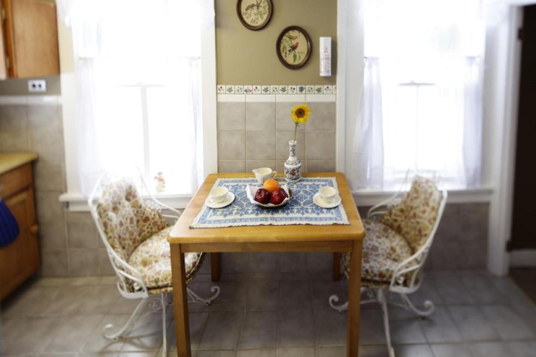 Photo of Livingroom in Haines Falls