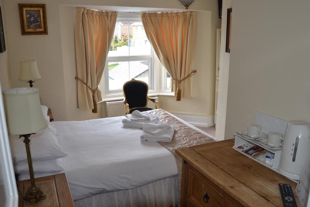 Photo of Others in Shanklin