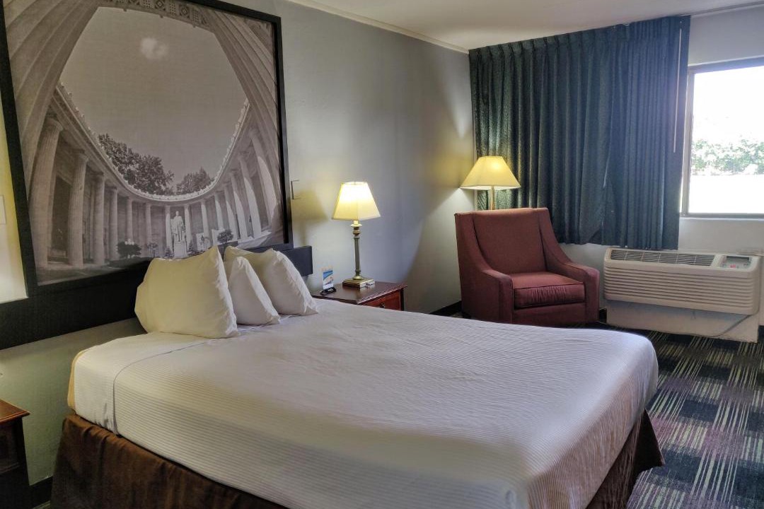 Photo of Others in Elyria