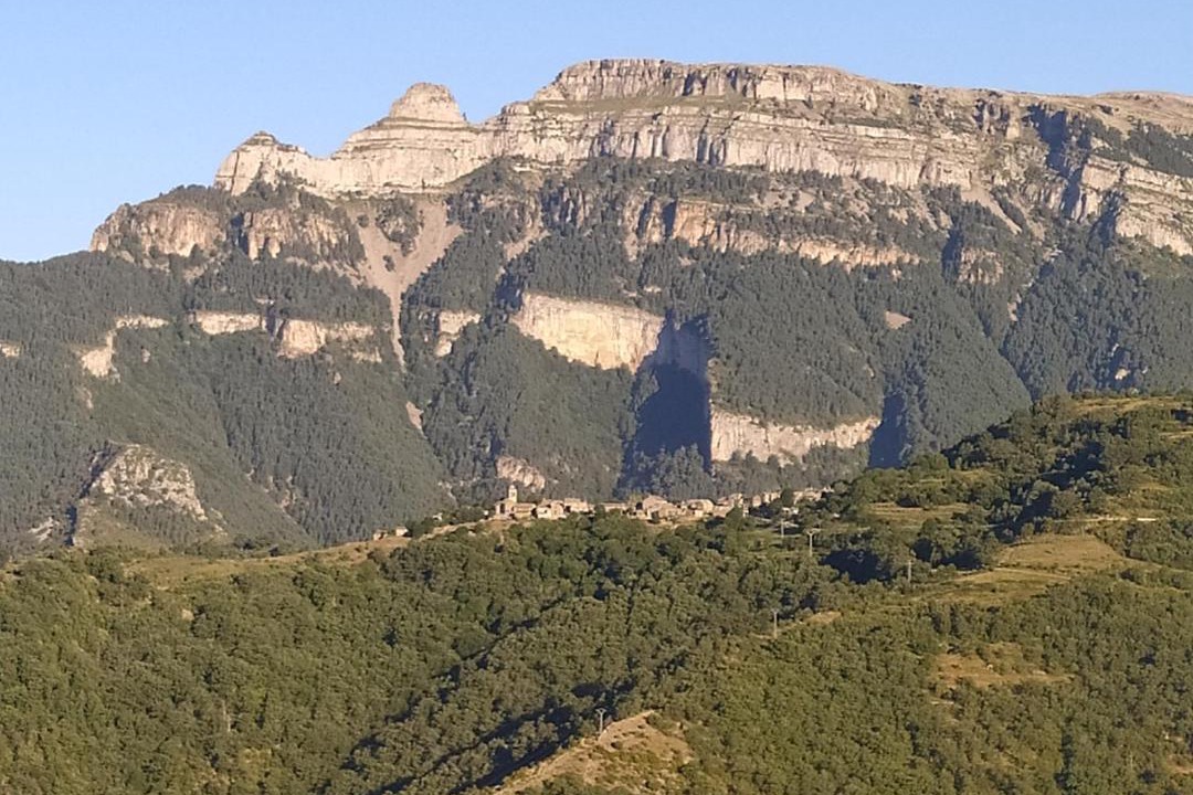 Photo of Others in Bestue