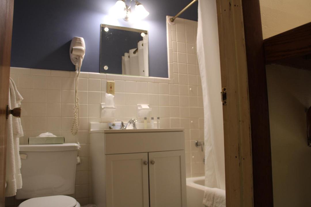 Photo of Bathroom in Corinth