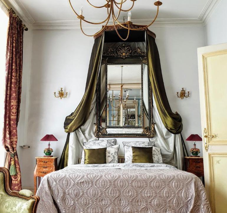 Photo of Others in Provins