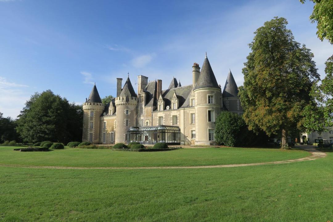 Photo of Buildings in Courcelles-de-Touraine