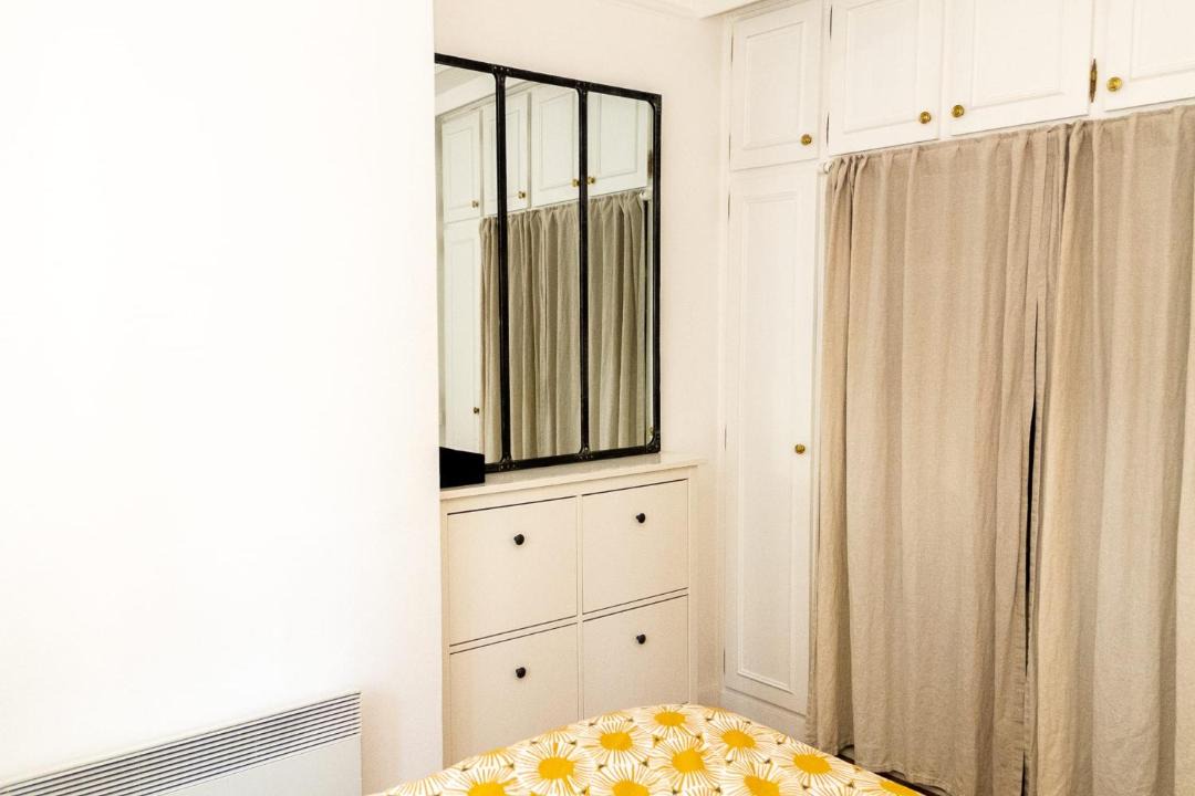 Photo of Bedroom in 18th Arrondissement