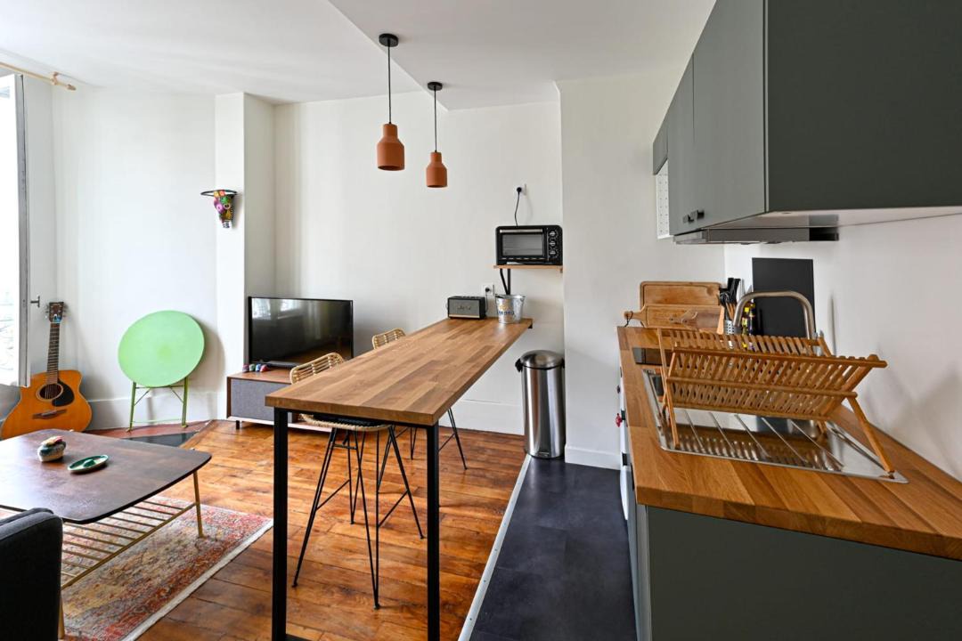 Photo of Livingroom in 18th Arrondissement