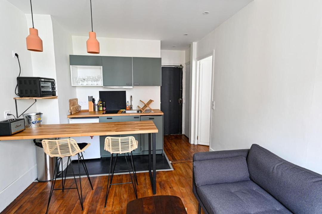 Photo of Livingroom in 18th Arrondissement