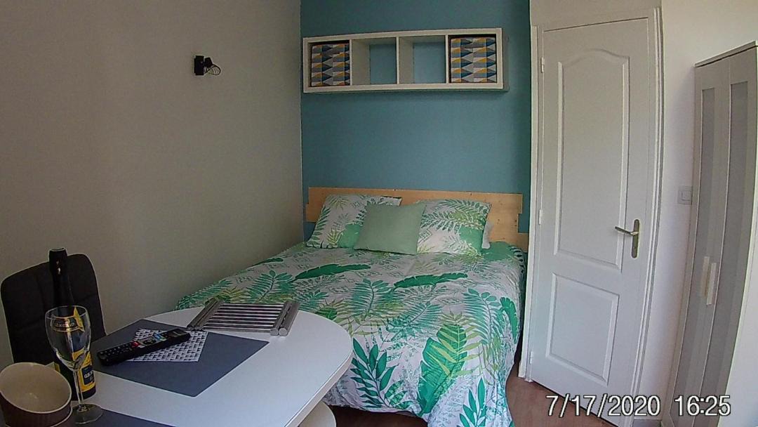 Photo of Bedroom in Calais City Center