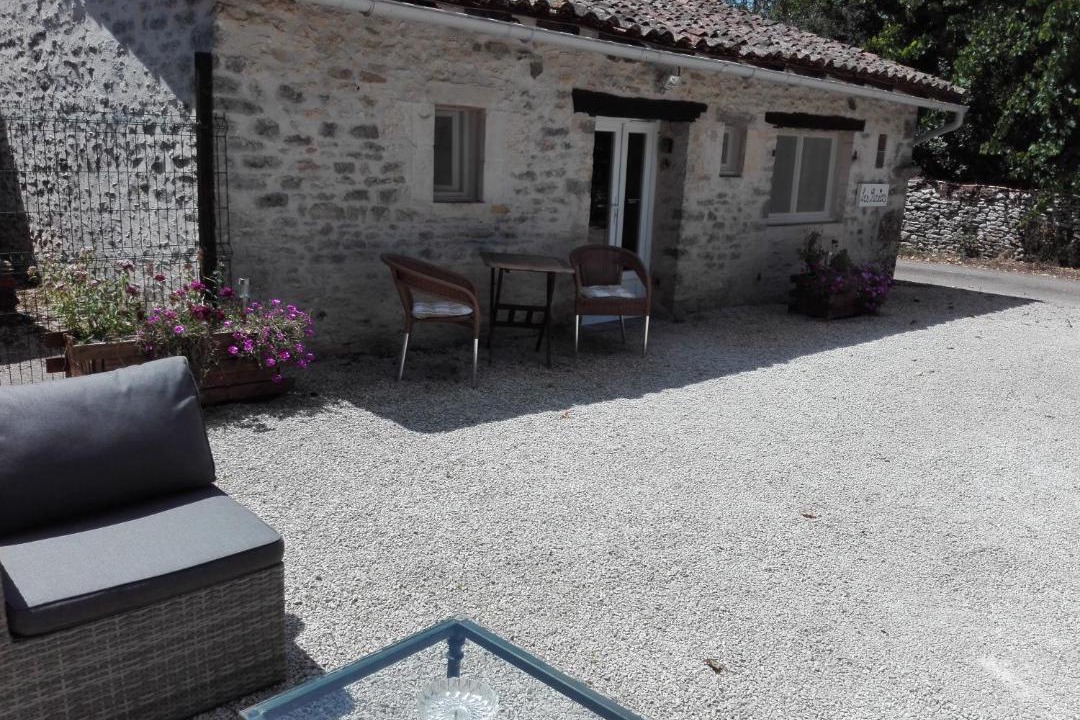 Photo of Others in Chaunay