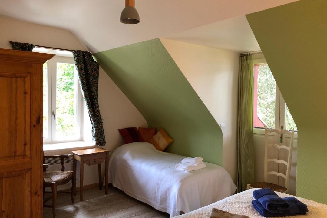 Photo of Bedroom in Tredrez-Locquemeau