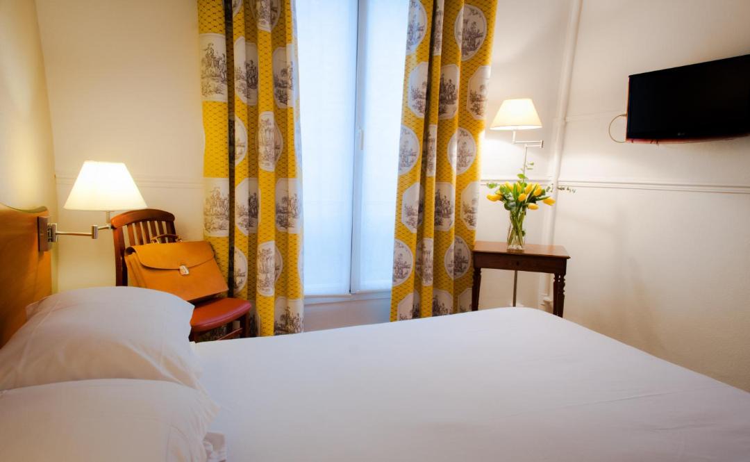 Photo of Others in Clignancourt