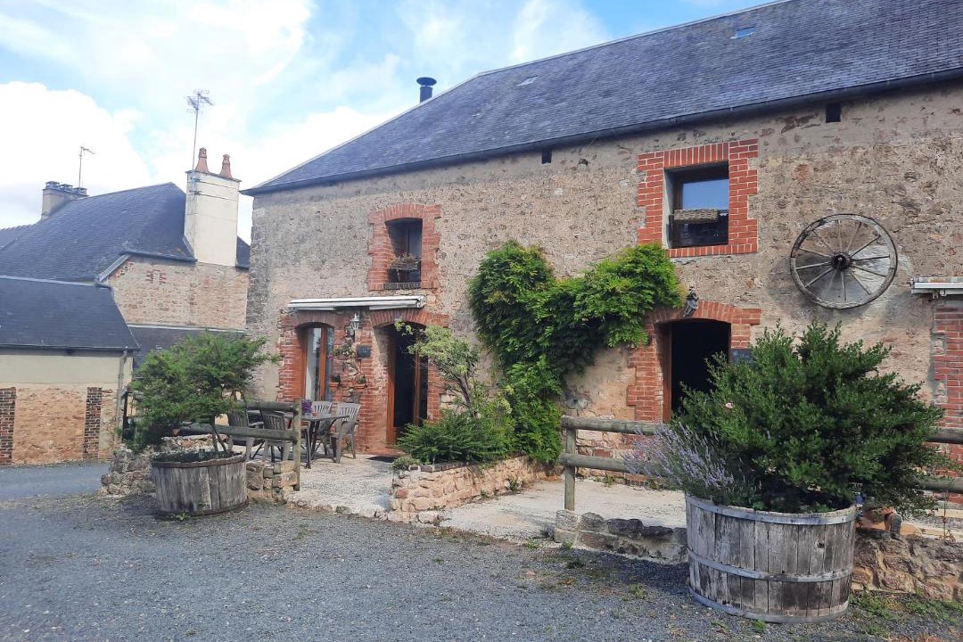 Photo of Others in Neuilly-la-Foret