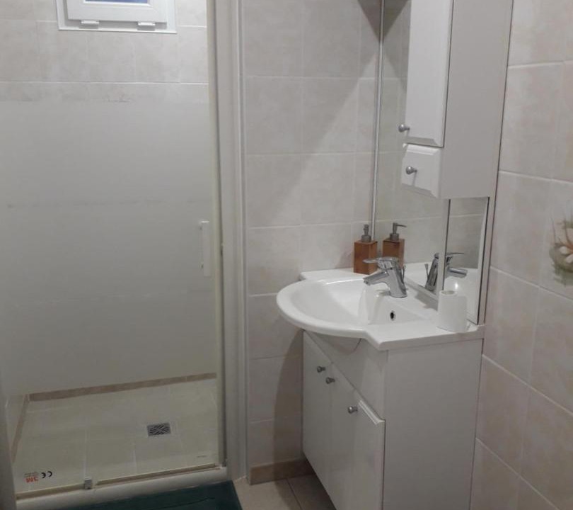 Photo of Bathroom in Le Nouvion-en-Thierache