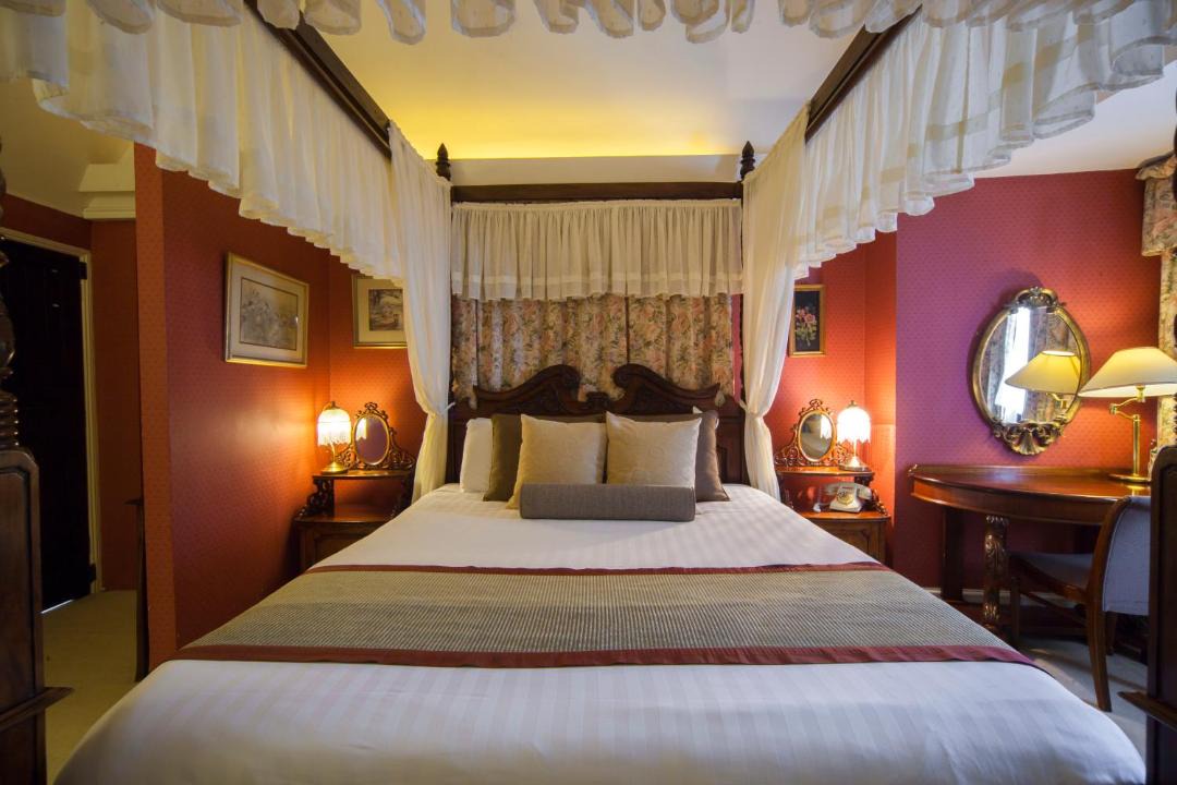 Photo of Bedroom in Steeple Aston