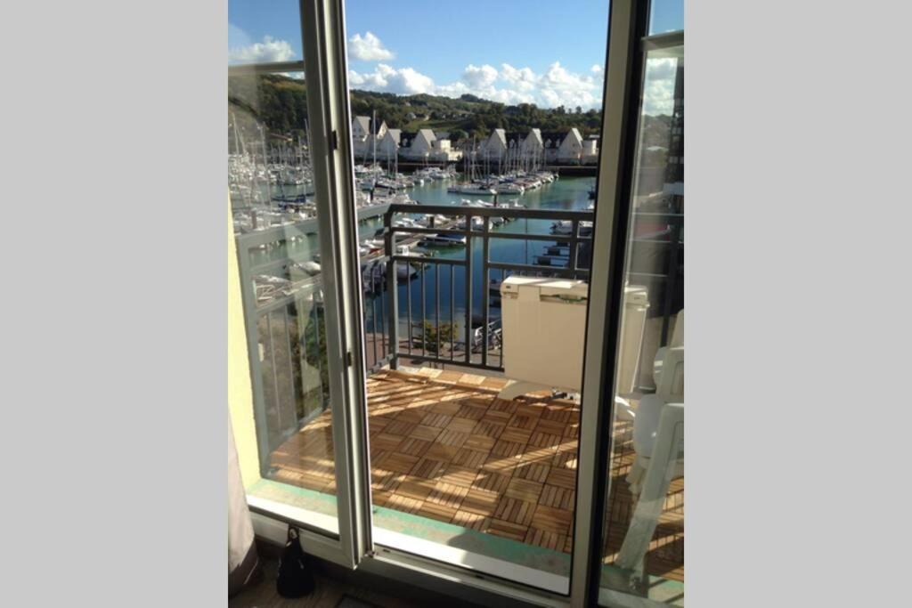 Photo of Others in Port Guillaume
